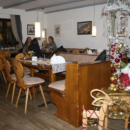 Hotel Restaurant Landhaus Koehle Neukirch  ภายนอก รูปภาพ