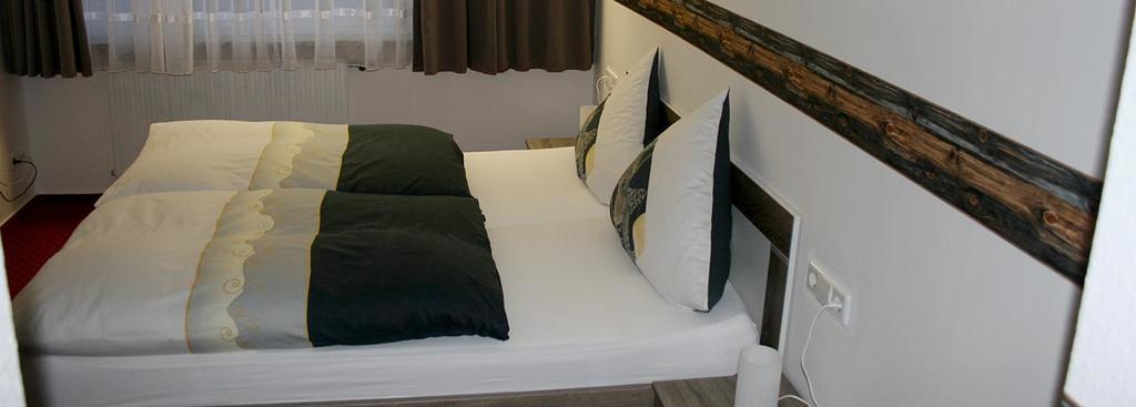 Hotel Restaurant Landhaus Koehle Neukirch  ภายนอก รูปภาพ
