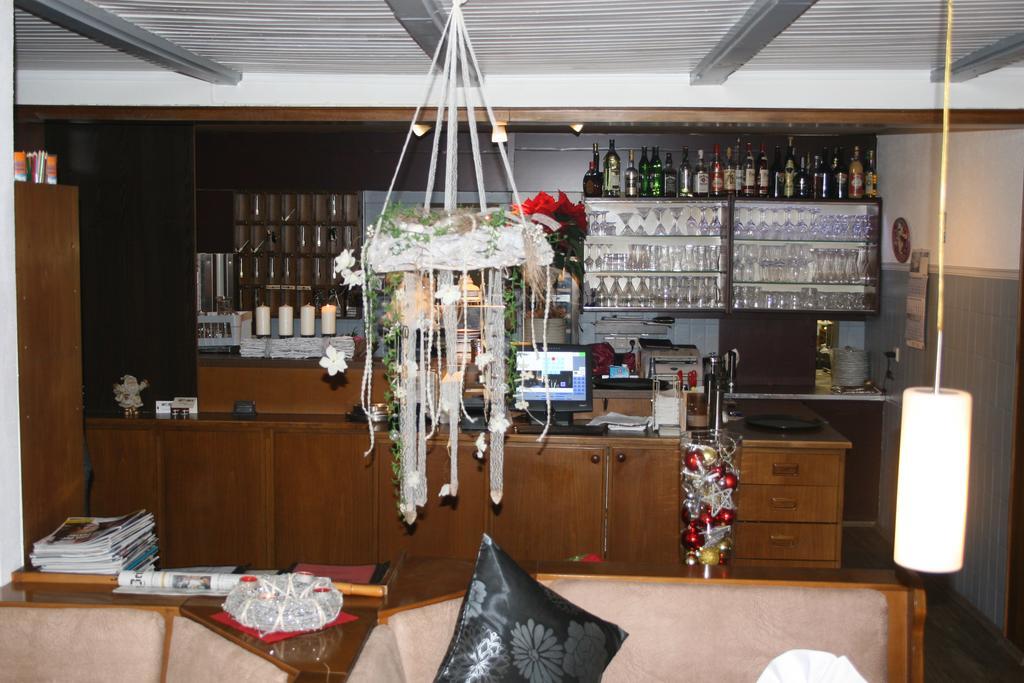 Hotel Restaurant Landhaus Koehle Neukirch  ภายนอก รูปภาพ